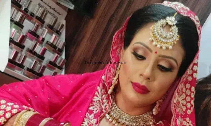 Signature Looks Salon  academy